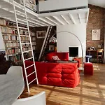 Loft Style Condo 4 People In Central And Trendy Paris